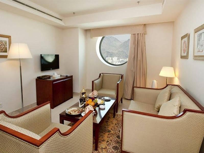 Makarem Al Bait Al Azizia Hotel Mekka Exterior foto